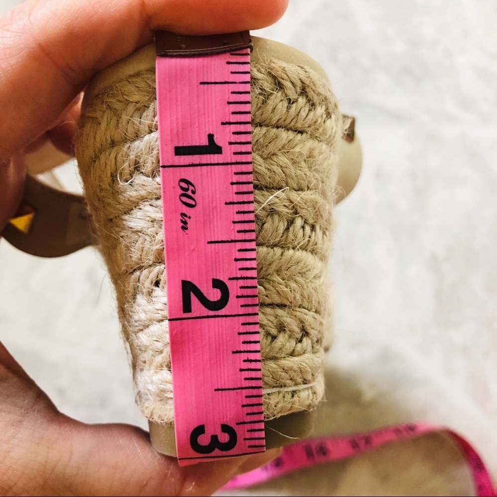 NWT tan espadrille wedges - Picture 8 of 8